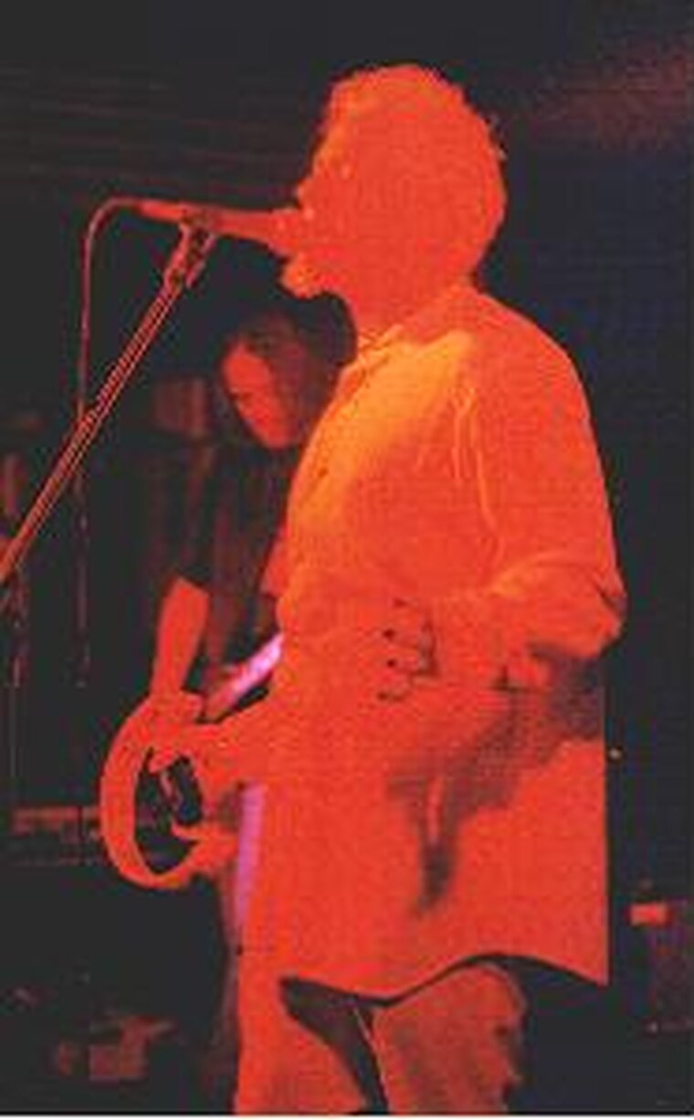Push live, tambourine